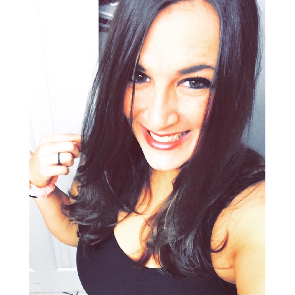 Meet your Posher, Lauren